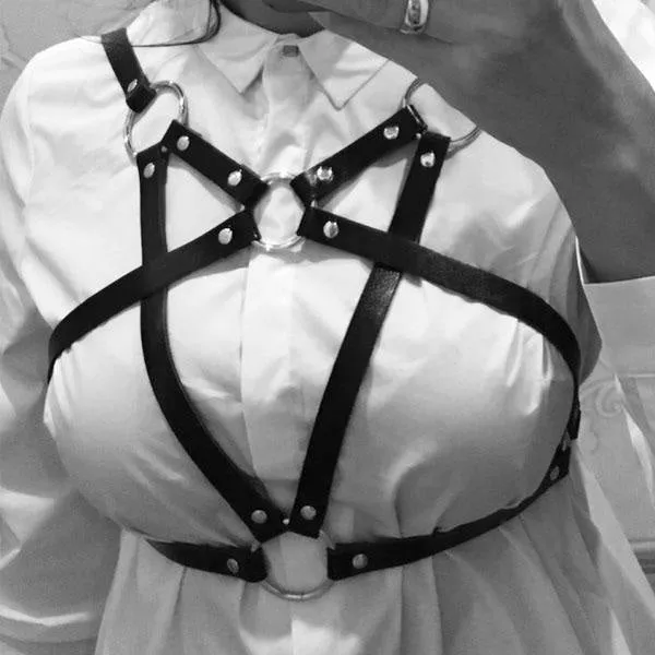 Belted Pentagram Harness