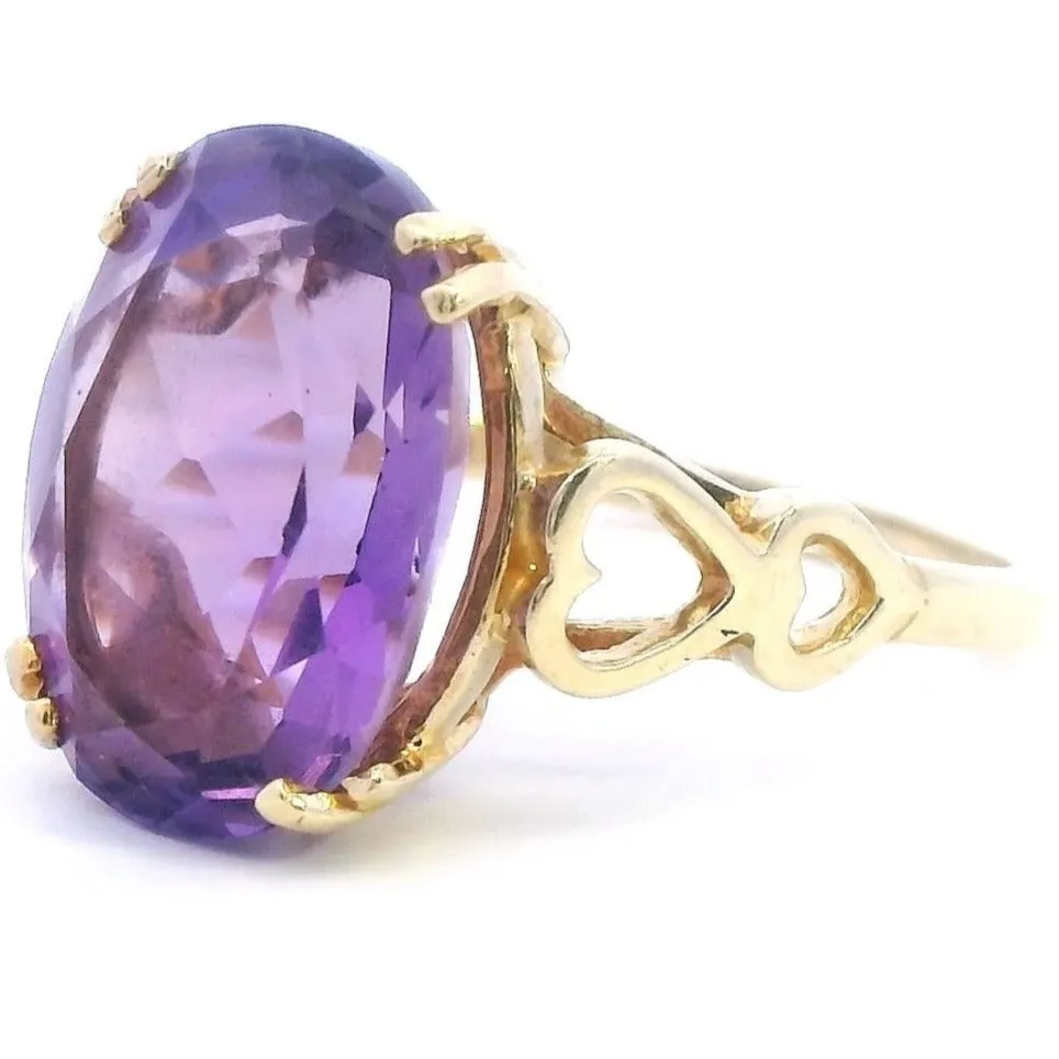 Elegant 9ct Yellow Gold Amethyst Ring