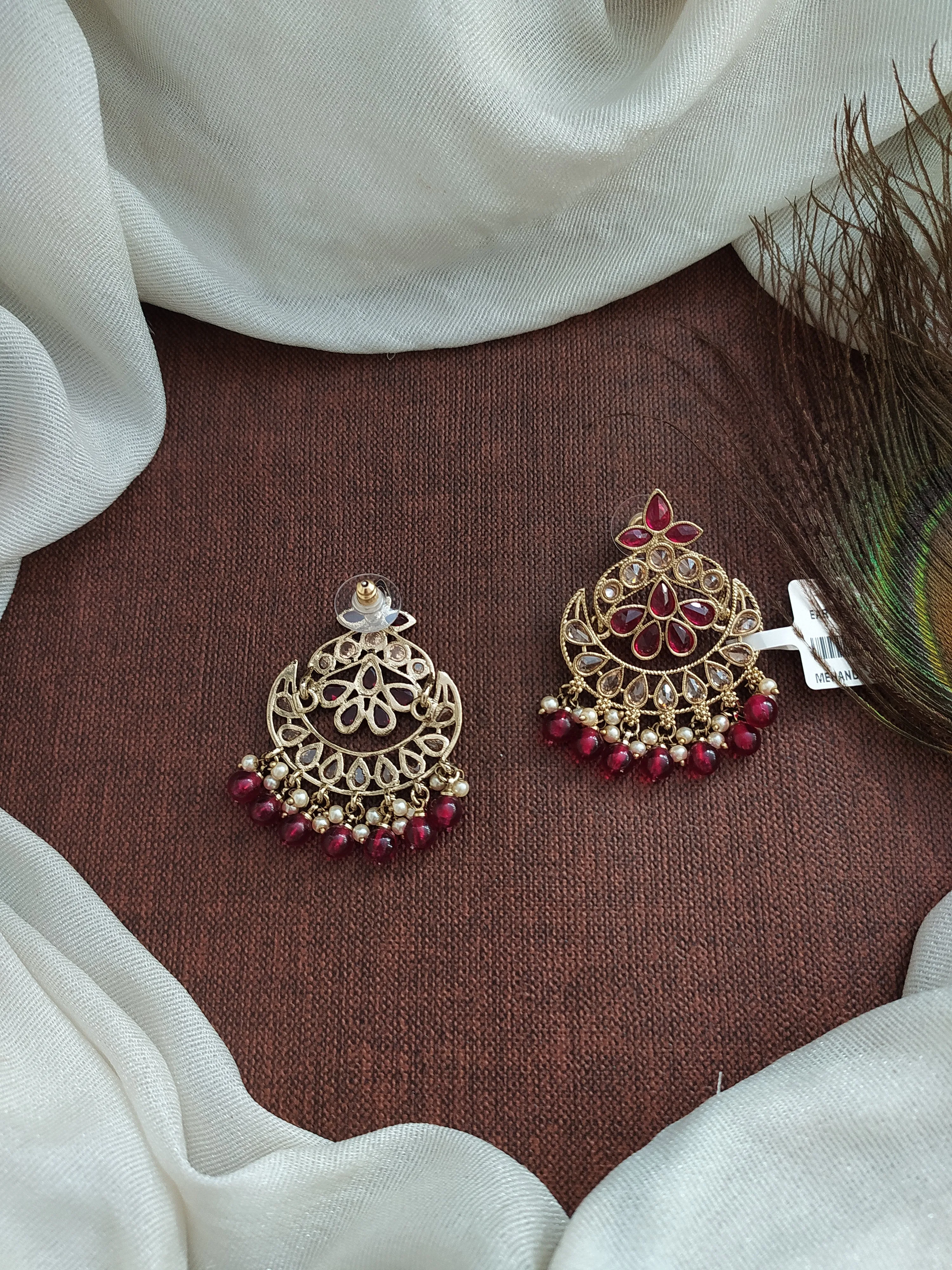 Enchanting Elegance The Uncut Polki Stone Dazzling Mehendi Earrings