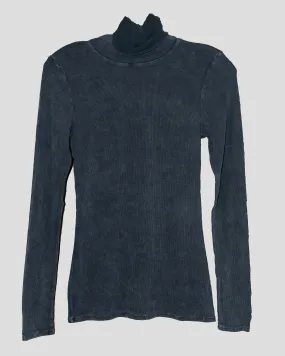 MINERAL WASH RIBBED TURTLENECK