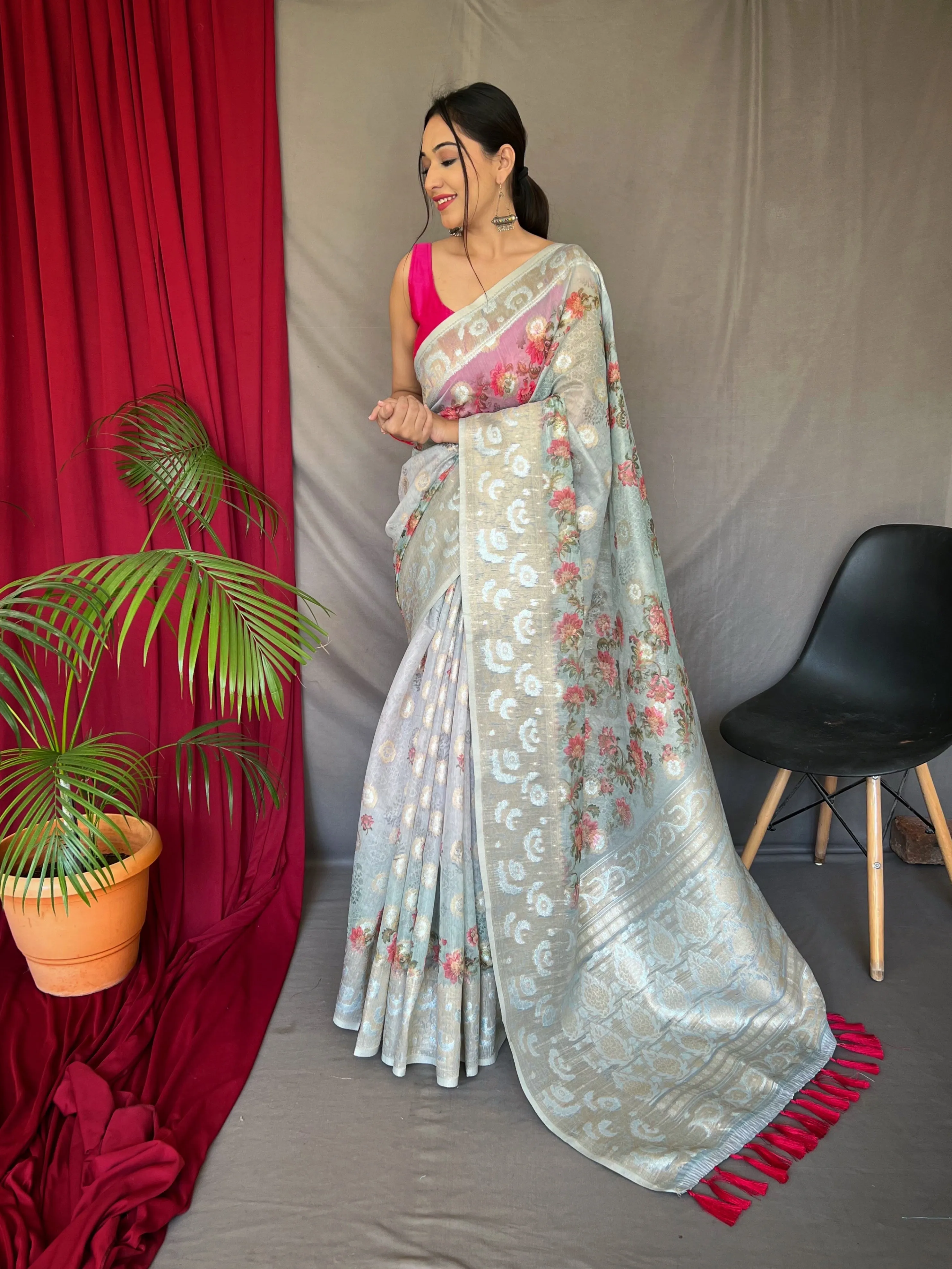 Powder Blue Banarasi Silk Dual Tone Floral Printed Woven Saree