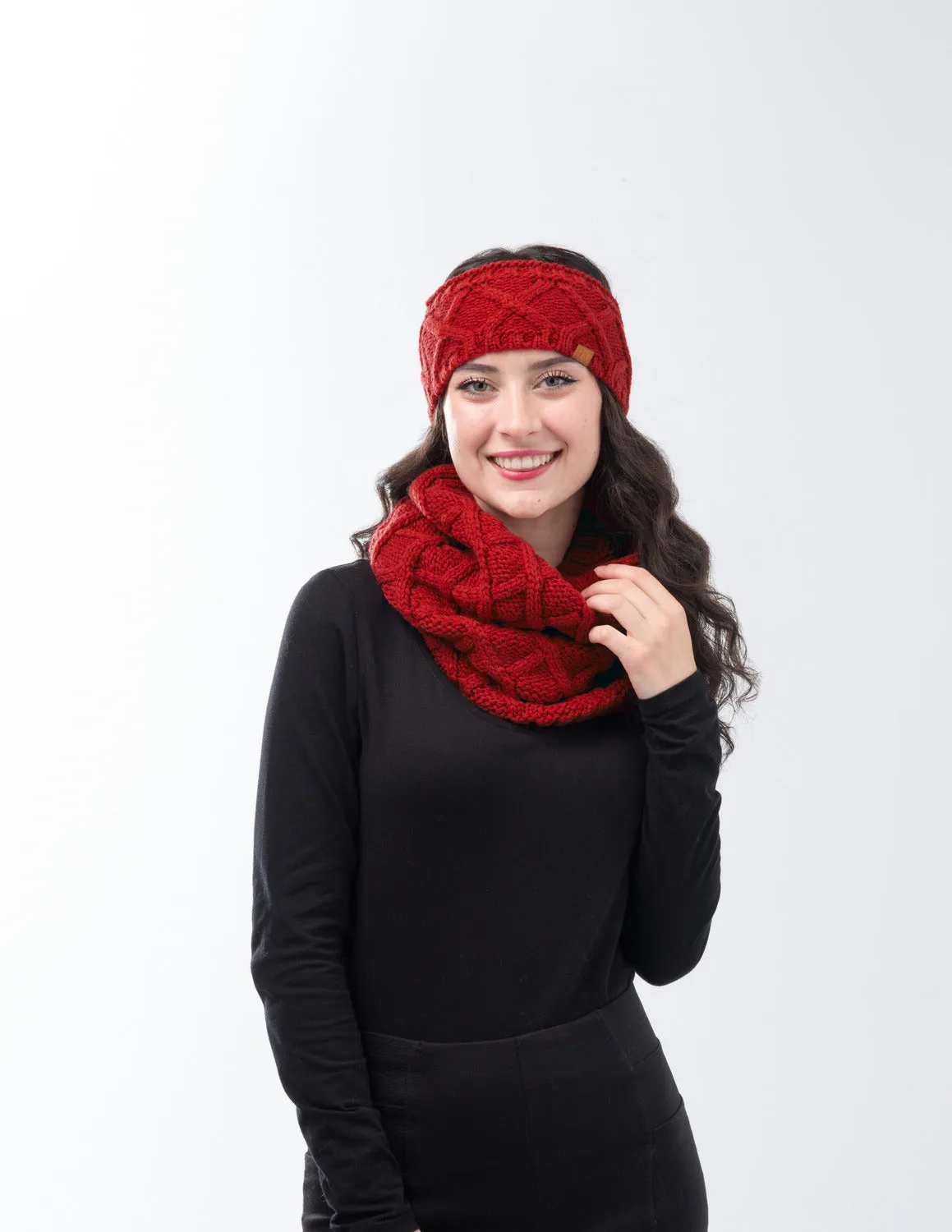 Red Lattice Infinity Scarf