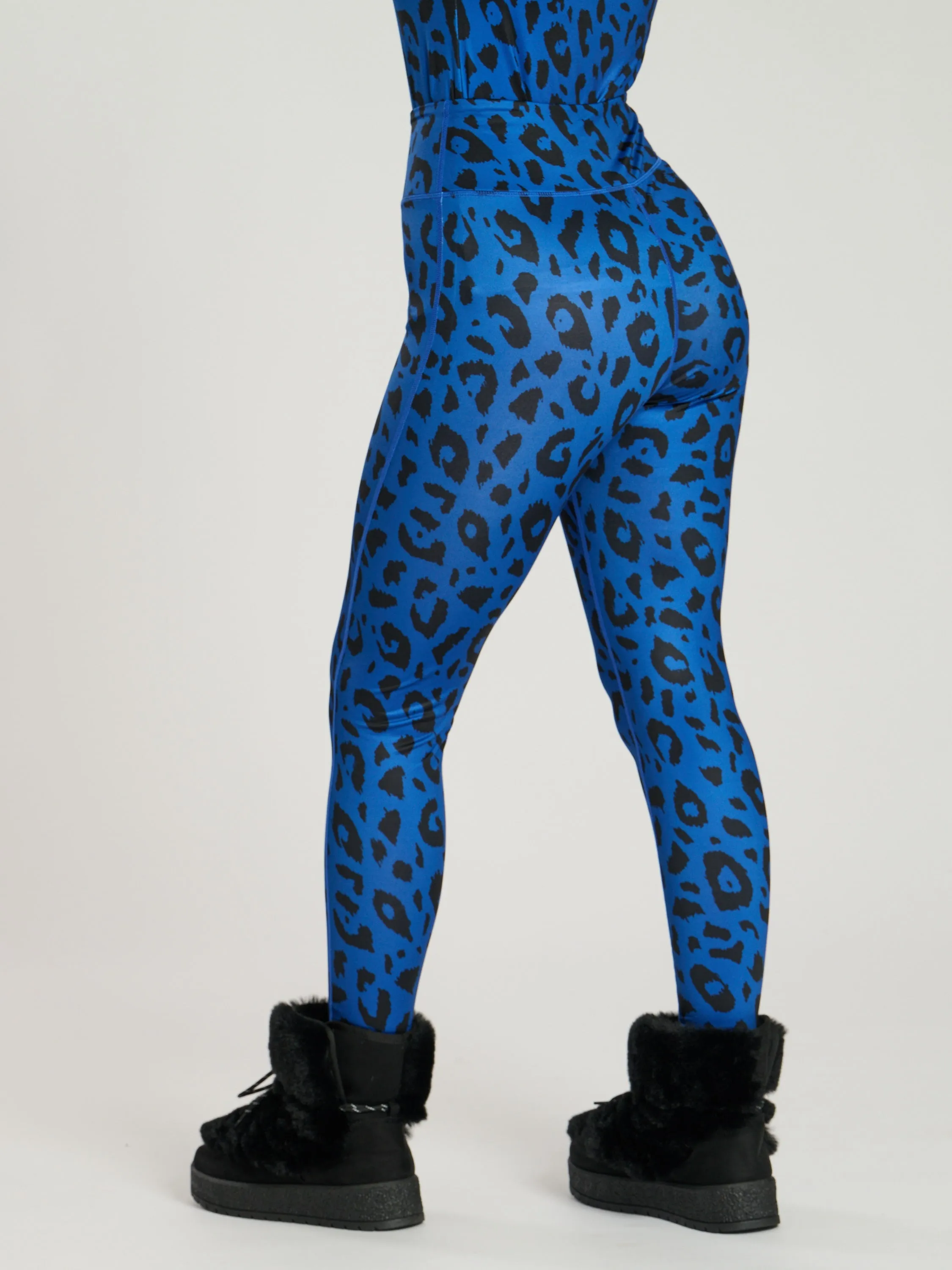 The 'Alpine' legging in electric leopard