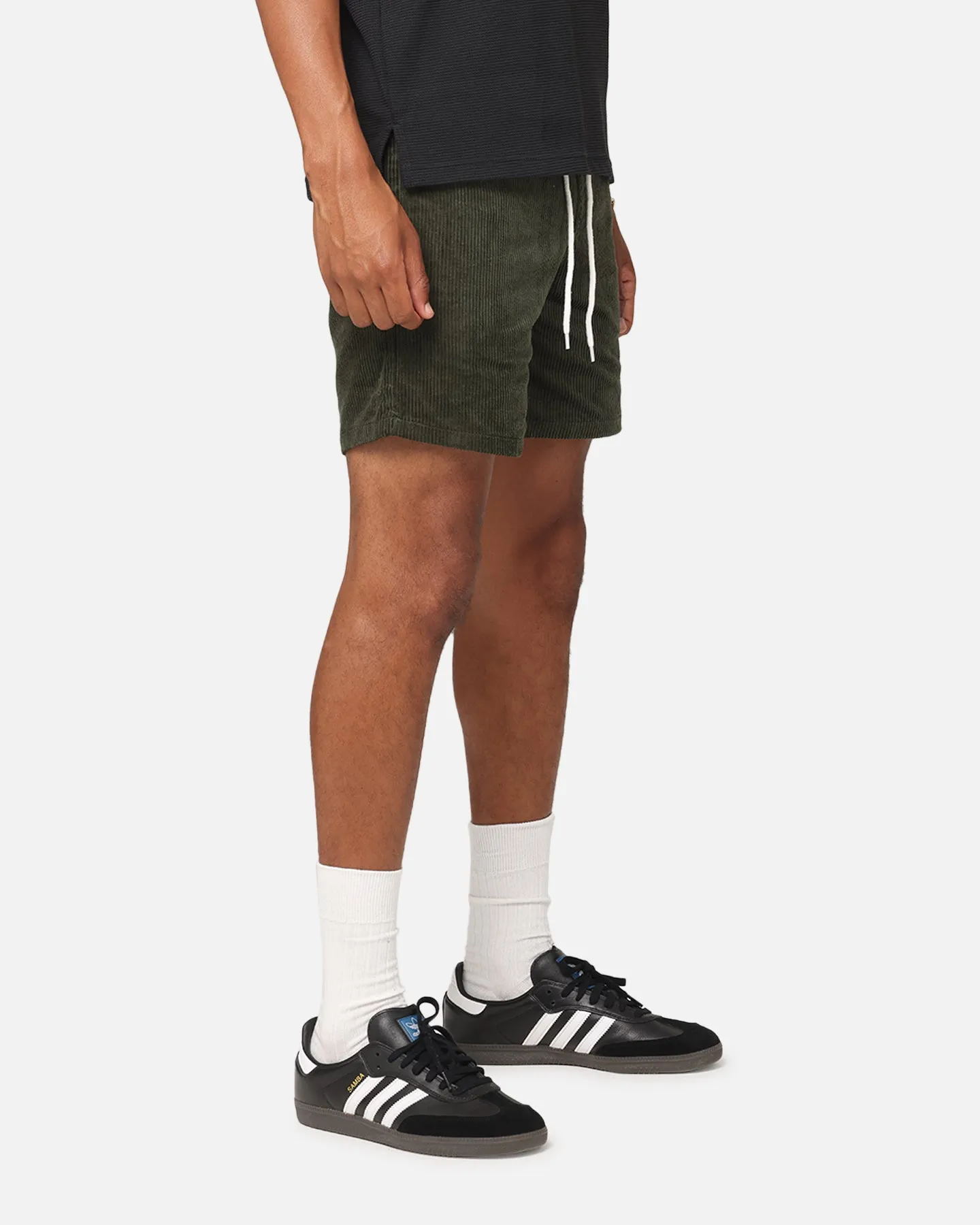 XXIII Riven Corduroy Shorts Dark Green