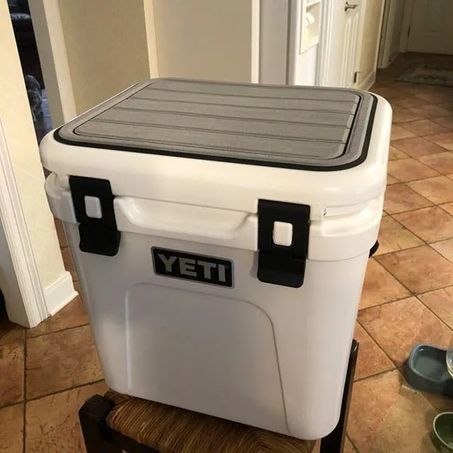 YETI - T/B